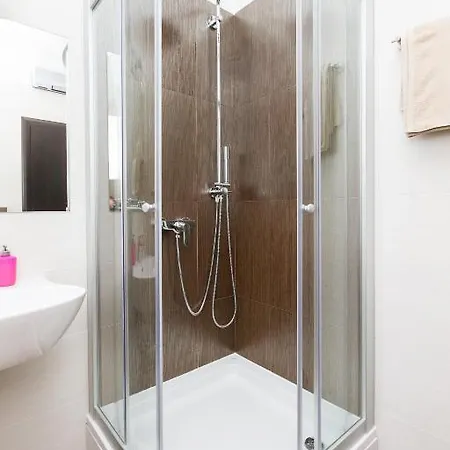 아파트먼트 나자 아파트